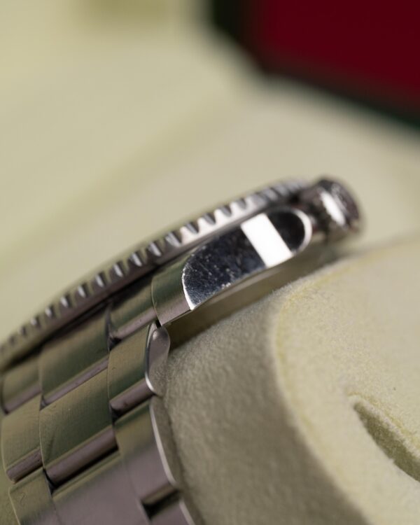 8f76567a-3af0-4008-a1a9-8e4f41fff548 8f76567a-3af0-4008-a1a9-8e4f41fff548