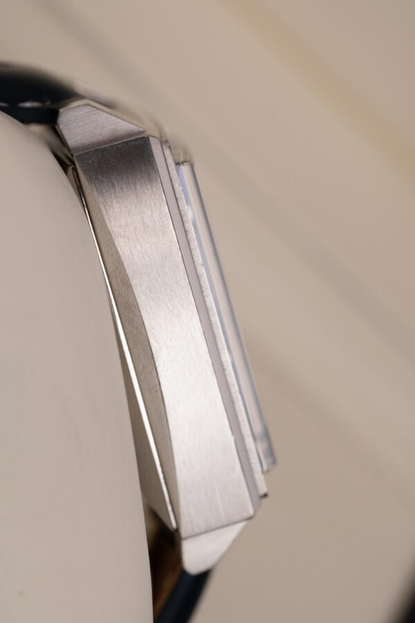 3ae10854-465e-4e60-bf1e-593747bc2300 3ae10854-465e-4e60-bf1e-593747bc2300