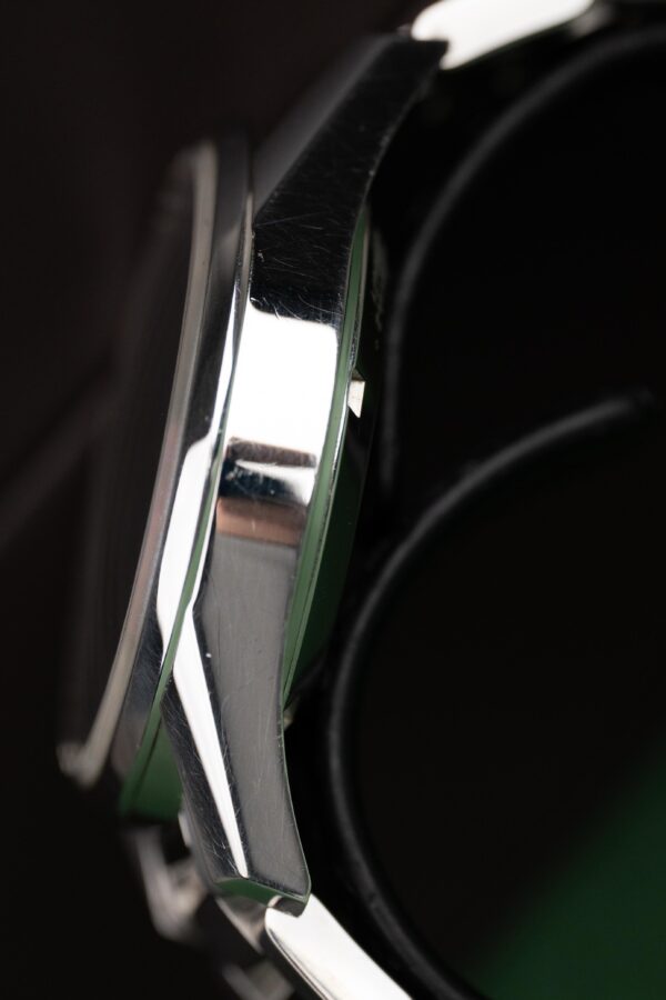 3b230d52-50e4-43dc-8e35-a0c27e46b60d 3b230d52-50e4-43dc-8e35-a0c27e46b60d