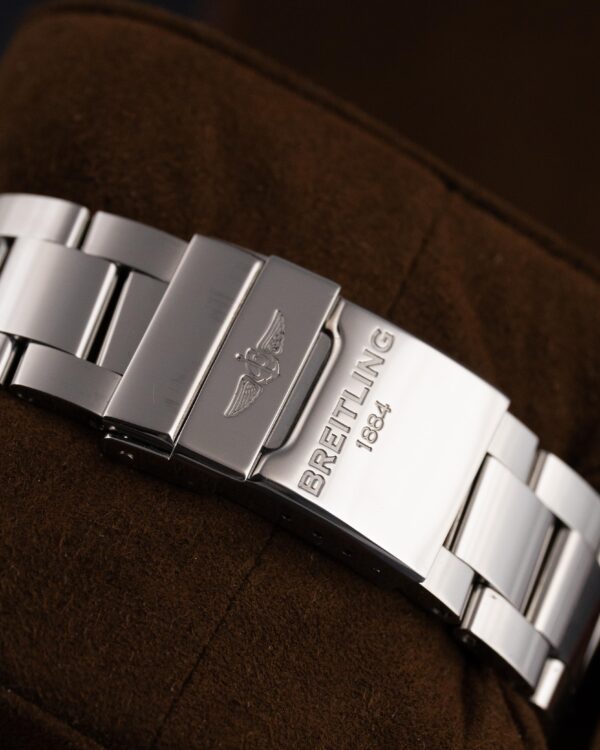 95acfa03-30ee-42d7-af43-d84e4d8685a2 95acfa03-30ee-42d7-af43-d84e4d8685a2