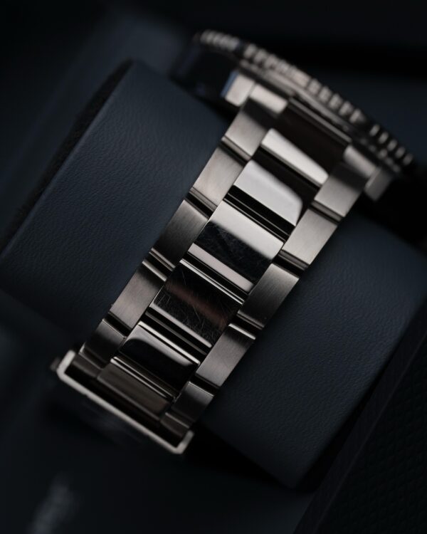 a6ee8585-50dd-42a2-84ed-a7e8ad49b2a2 a6ee8585-50dd-42a2-84ed-a7e8ad49b2a2