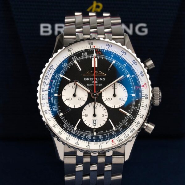 Breitling Navitimer AB0137