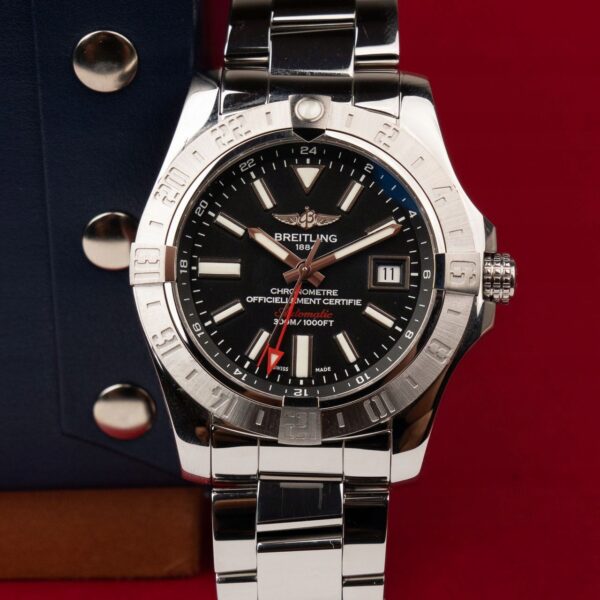 Breitling Avenger II A3239011/BC35